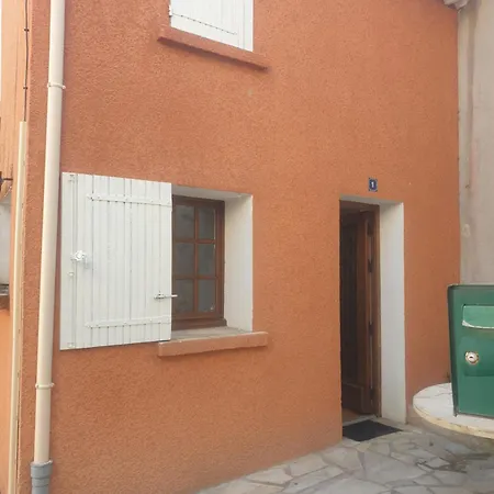 Charmante Maison De Village Au Coeur Du Luberon *