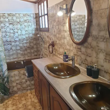 Charmante Maison De Village Au Coeur Du Luberon * Pierrevert